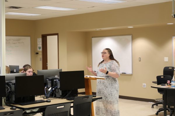 Three Rivers College honors Tiechera Samuell and James Gracey with Excellence in Teaching award